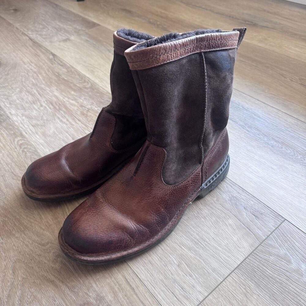 Ugg Men's Brown Boots